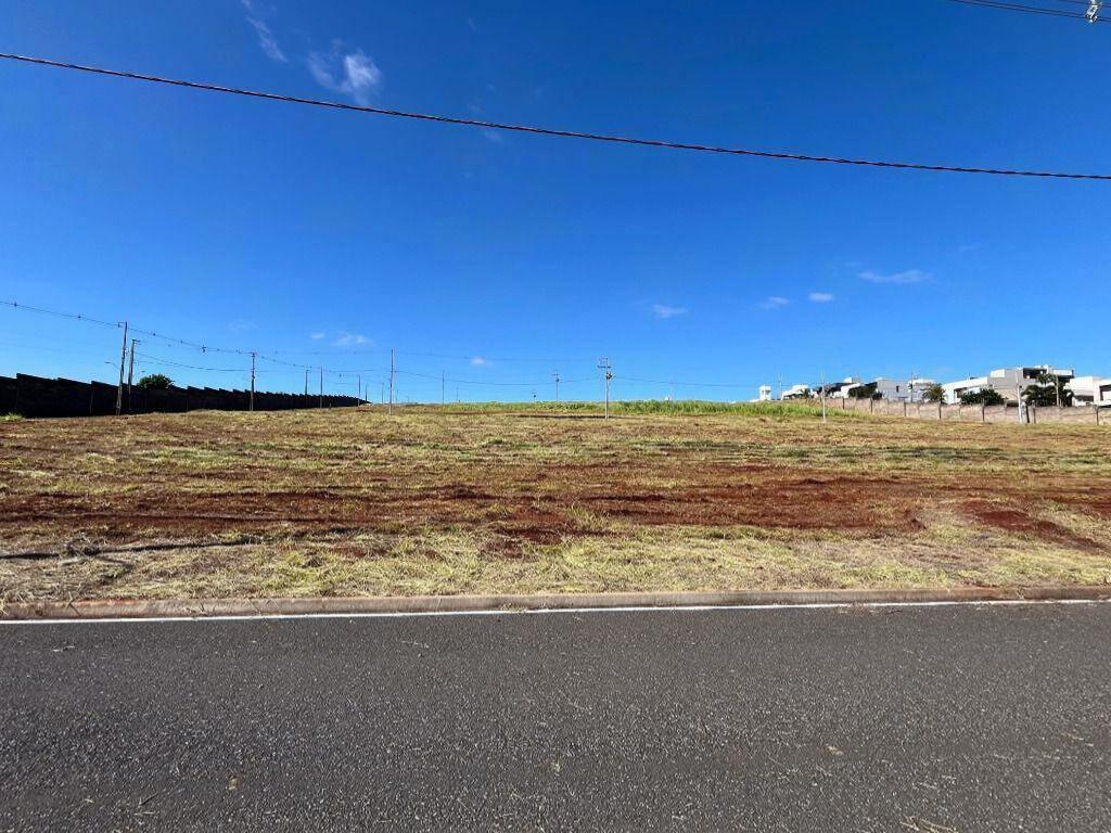 Terreno à venda em Conjunto Residencial João de Barro Cidade Canção, Maringá - PR