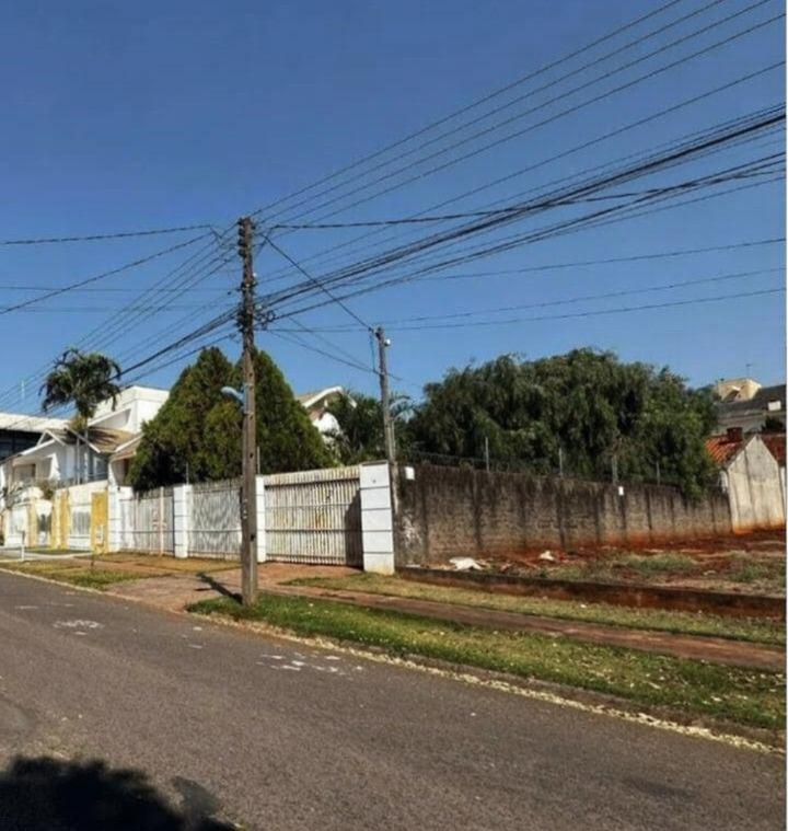 Terreno à venda em Jardim Cidade Moncoes, Maringá - PR
