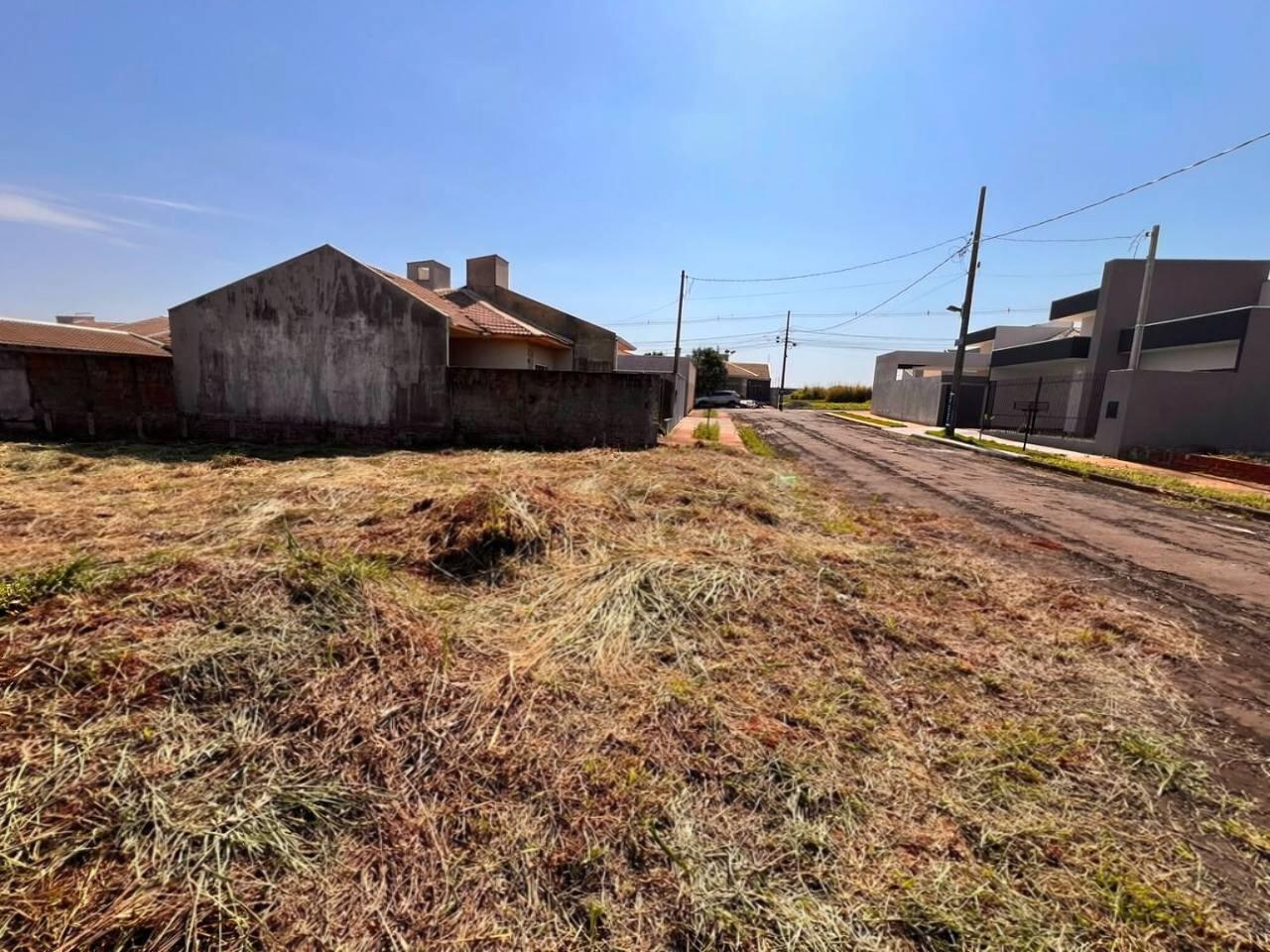 Terreno à venda em Zona Oeste, Mandaguaçu - PR