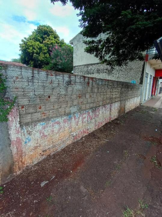 Terreno à venda em Vila Morangueira, Maringá - PR