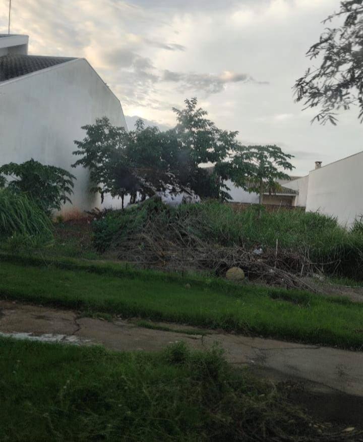 Terreno à venda em Jardim Monte Rei, Maringá - PR