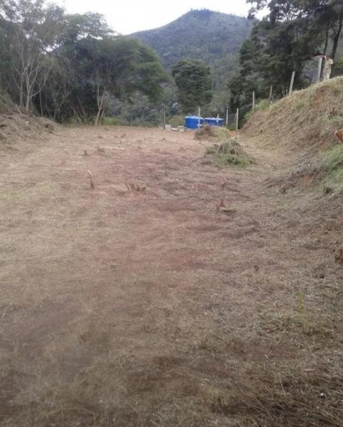 Terreno à venda em Araras, Petrópolis - RJ