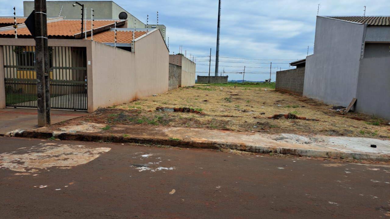 Terreno à venda em Piza, Londrina - PR