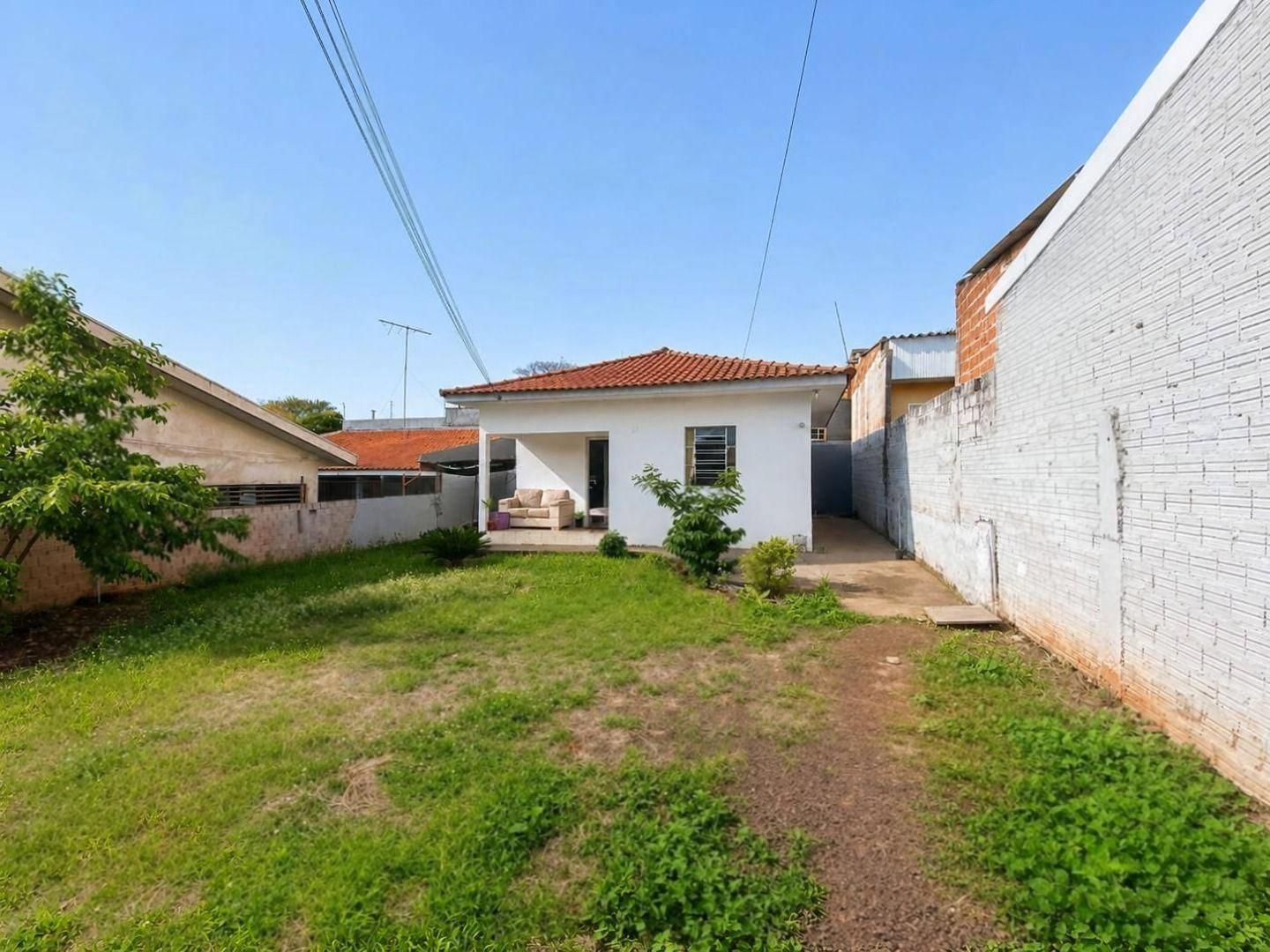 Terreno à venda em Parque Residencial Aeroporto, Maringá - PR