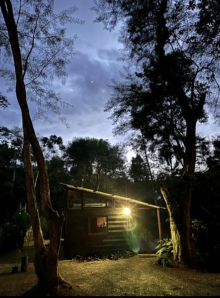 Terreno à venda em Araras, Petrópolis - RJ