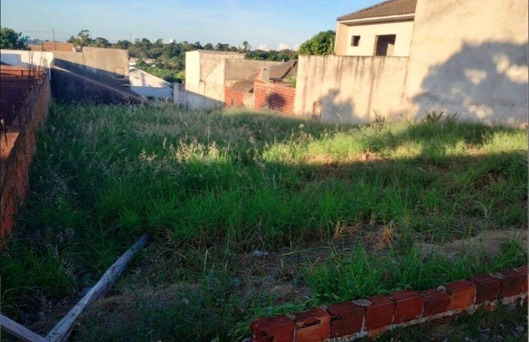 Terreno à venda em Jardim do Carmo, Maringá - PR