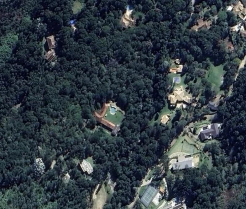 Terreno à venda em Araras, Petrópolis - RJ