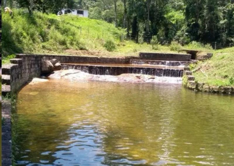 Chácara/Sítio à venda em Mantiquira, Duque de Caxias - RJ