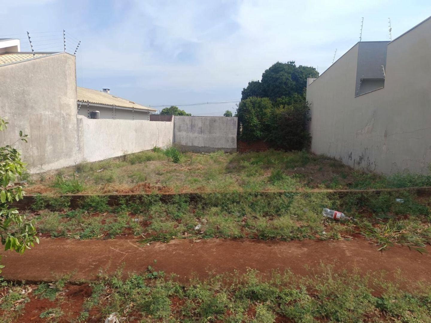 Terreno à venda em Jardim Paulista, Maringá - PR