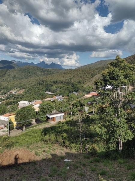 Terreno à venda em Albuquerque, Teresópolis - RJ
