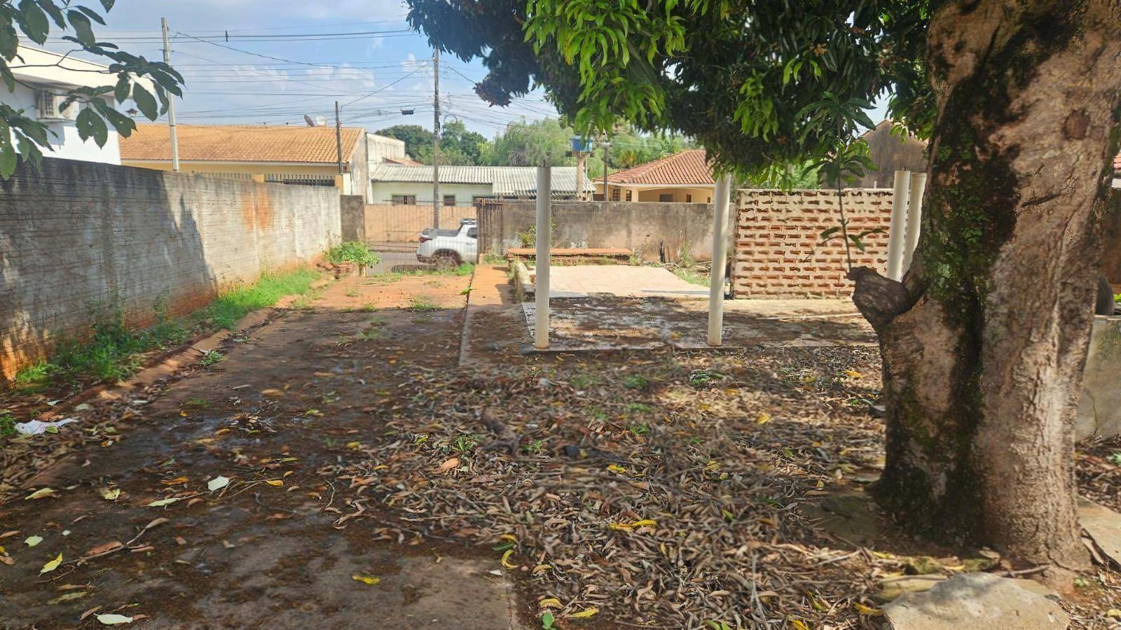 Terreno à venda em Vila Santa Izabel, Maringá - PR