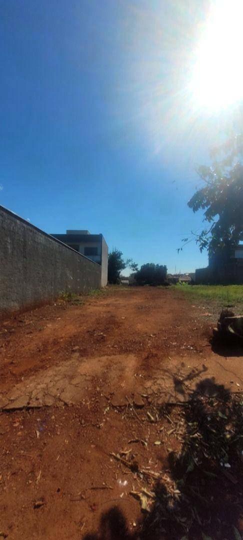 Terreno à venda em Jardim Copacabana, Maringá - PR