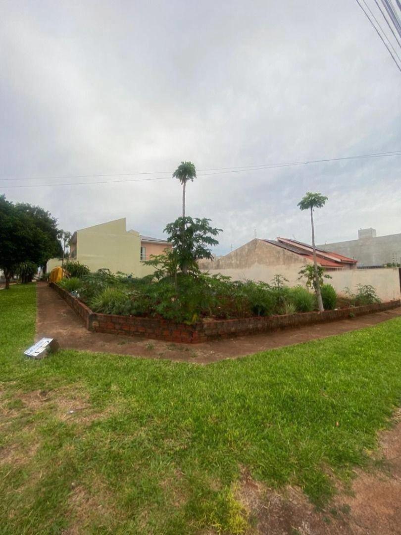Terreno à venda em Jardim Colina Verde, Maringá - PR