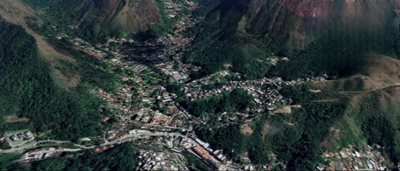 Terreno à venda em Retiro, Petrópolis - RJ