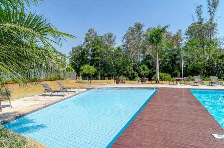 Terreno à venda em Vivendas do Arvoredo, Londrina - PR