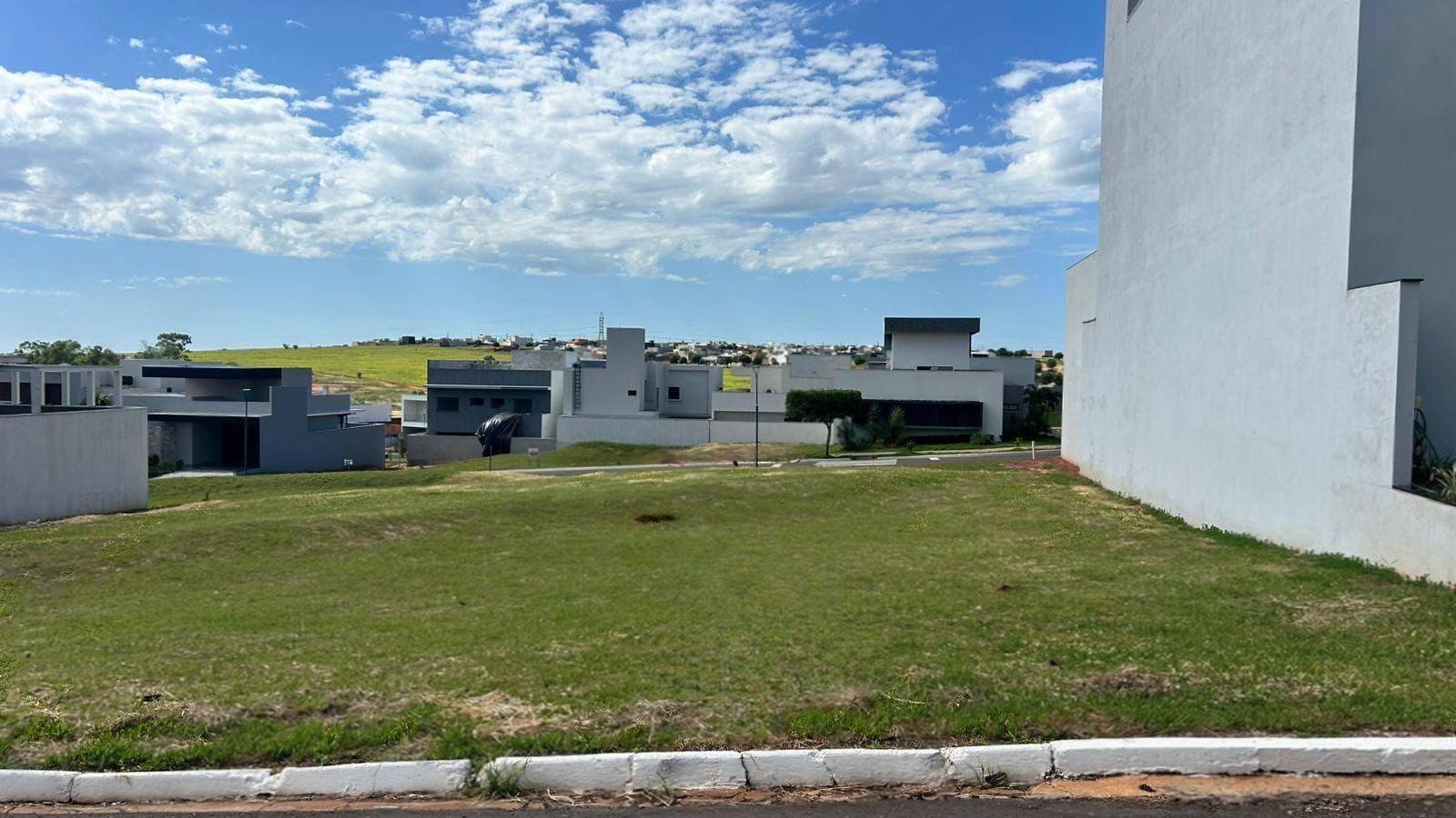 Terreno em condomínio à venda em Jardim Cruzeiro, Umuarama - PR