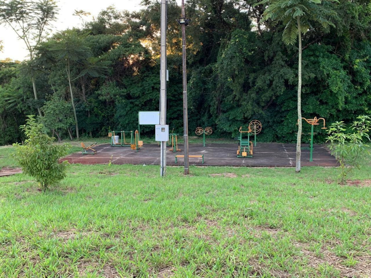 Terreno em condomínio à venda em Parque Leblon, Londrina - PR