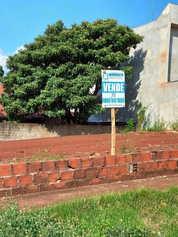 Terreno à venda em Jardim Sao Francisco, Maringá - PR