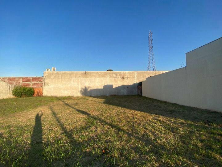 Terreno à venda em Jardim Oriental, Maringá - PR