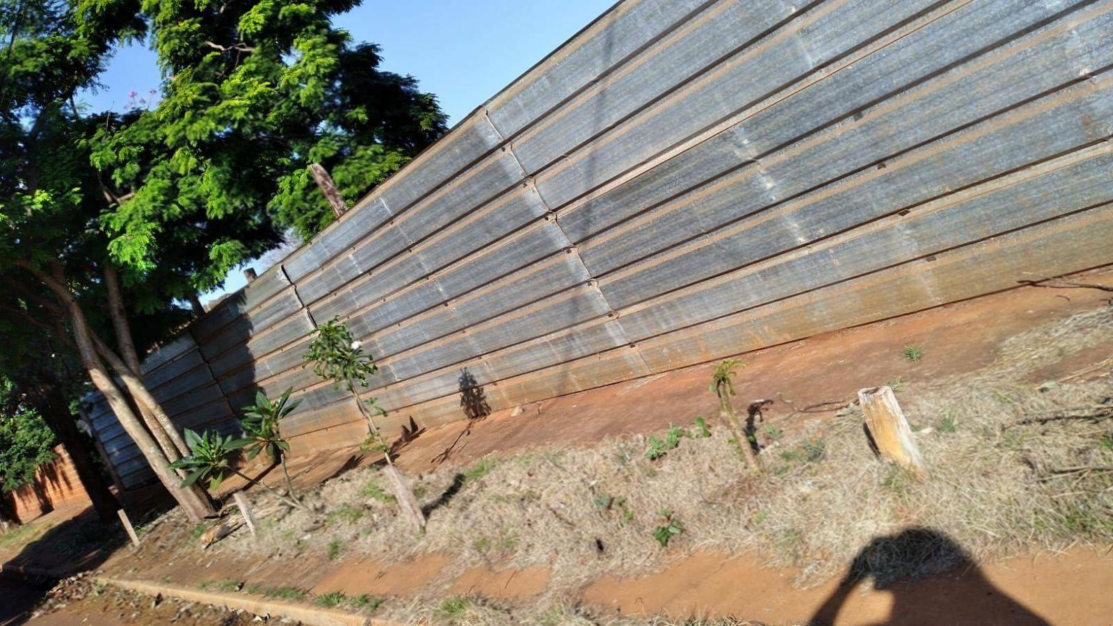 Terreno à venda em Loteamento Bela Vista, Maringá - PR