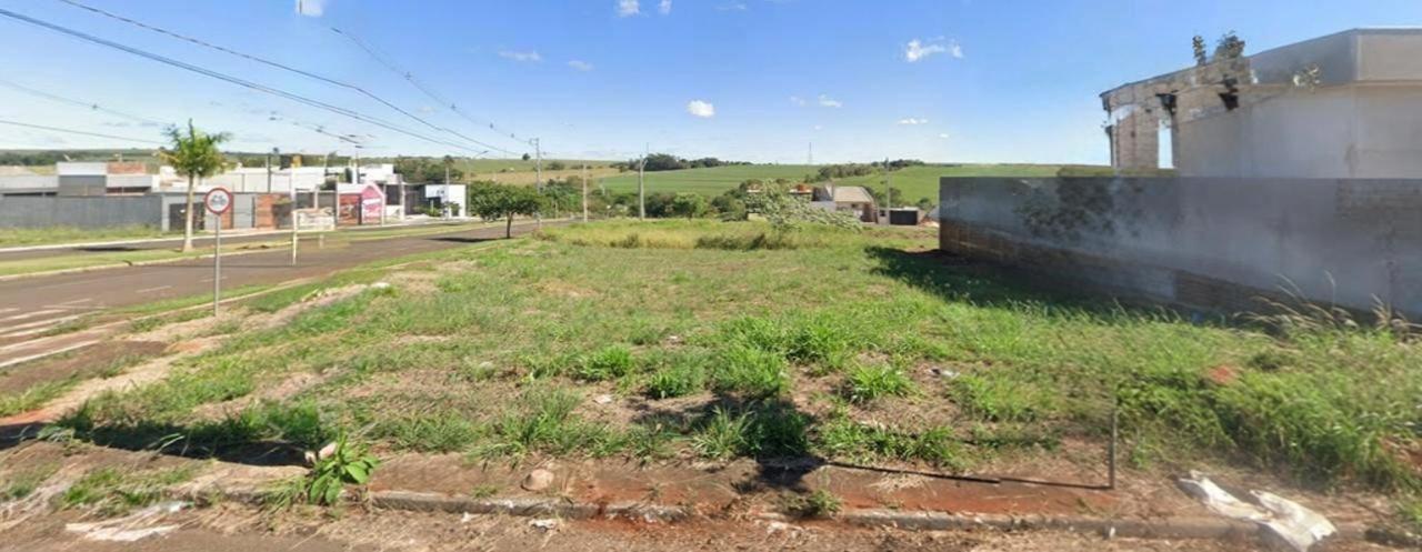 Terreno à venda em Jardim Munique, Maringá - PR