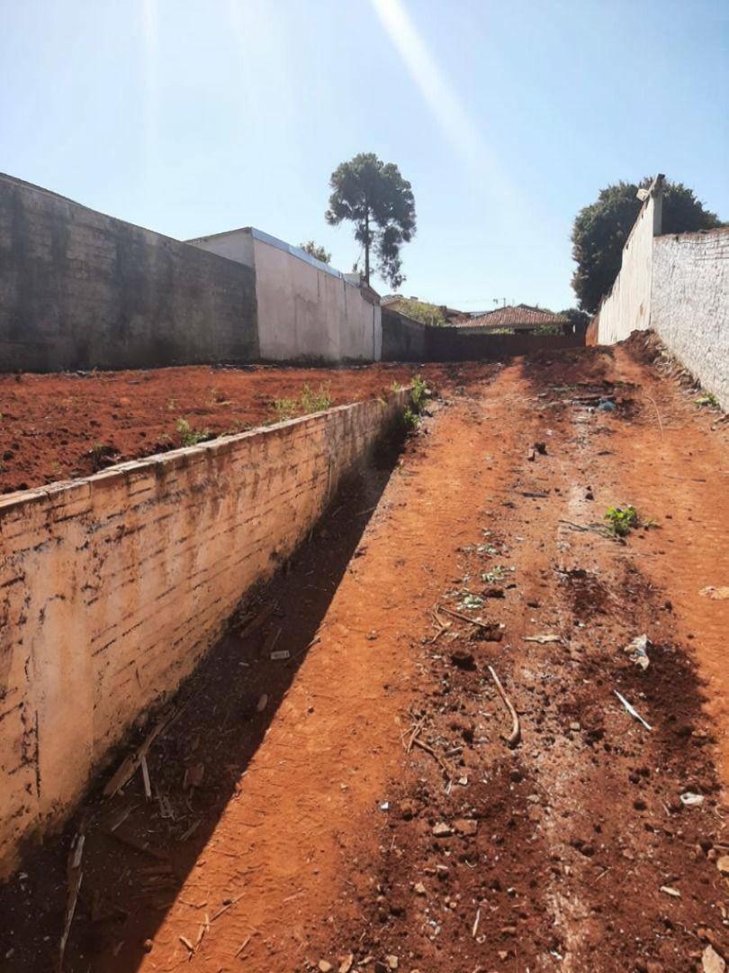 Terreno à venda em Centro, Campo Mourão - PR