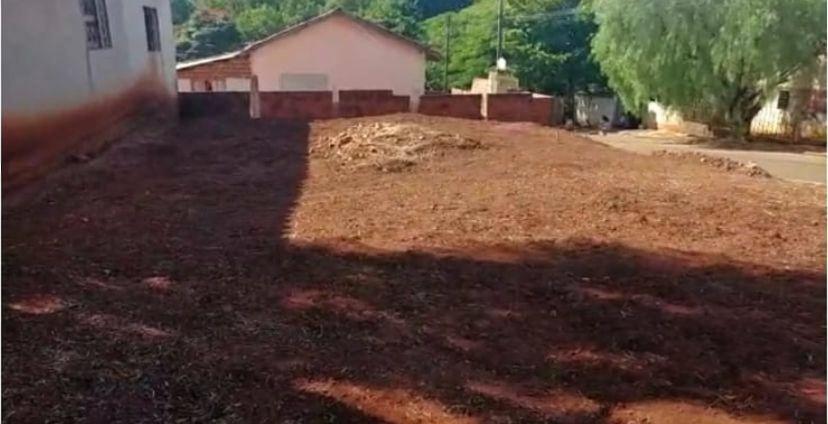 Terreno à venda em Loteamento Parque das Videiras, Marialva - PR