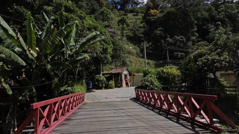 Terreno em condomínio à venda em Itaipava, Petrópolis - RJ