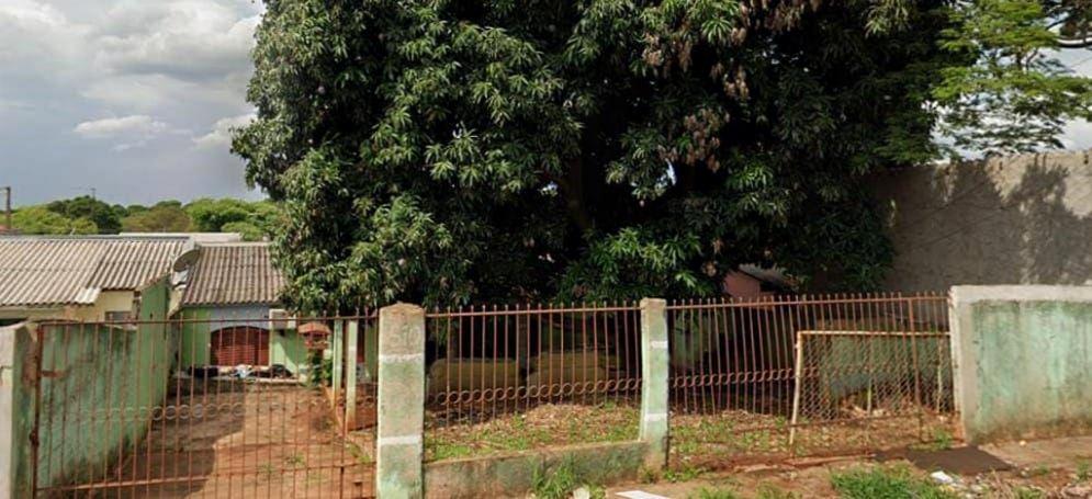 Terreno à venda em Parque Residencial Tuiuti, Maringá - PR
