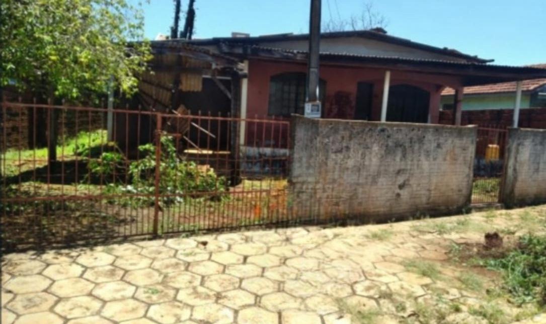 Terreno à venda em Jardim América, Doutor Camargo - PR
