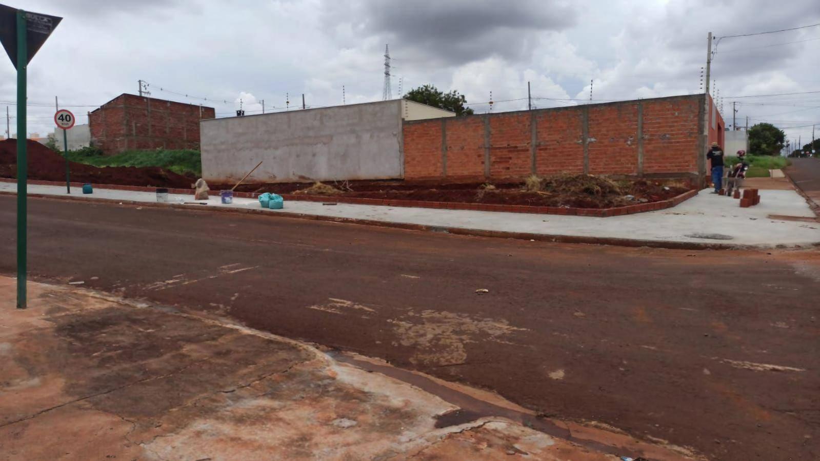 Terreno à venda em Jardim Nova Independencia, Sarandi - PR